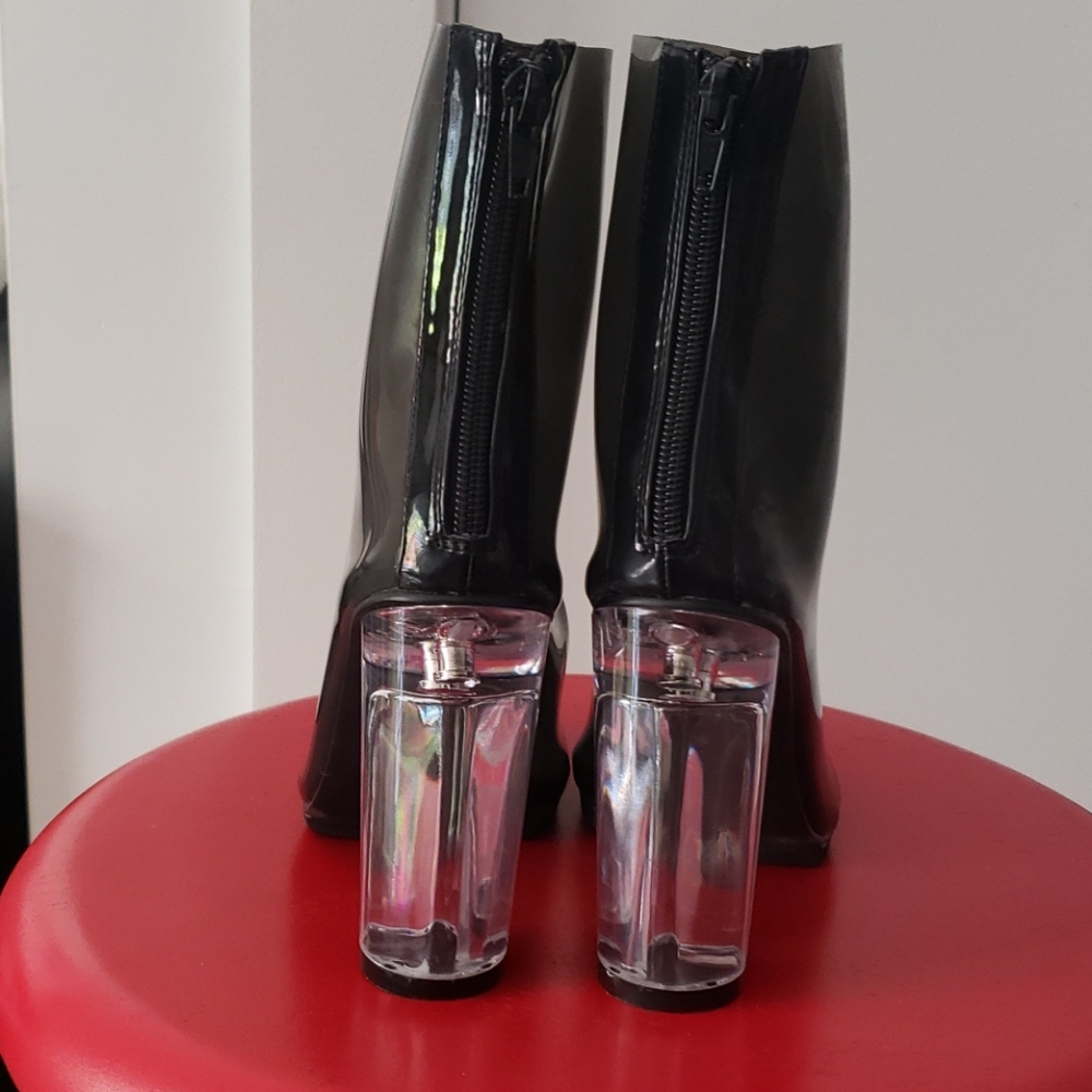 Never use Clear black boots size 7 - Picture 3 of 4